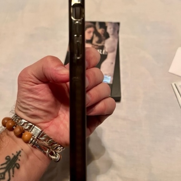 SOLD OUT! CASETIFY x LOUVRE 'INGRES' iPhone 13 Pro Max Case​​​​​​​​​​​​​​​​​​ - Picture 8 of 8